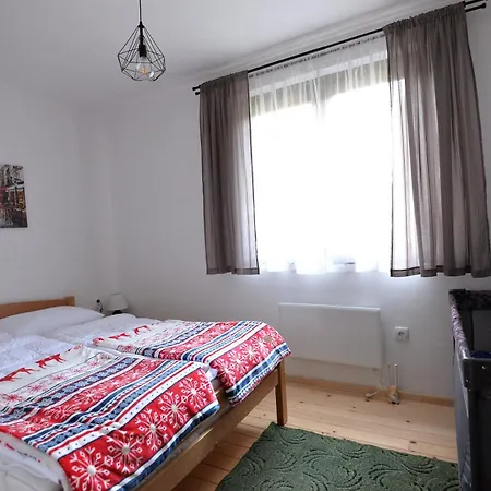 Pahulja Appartement *