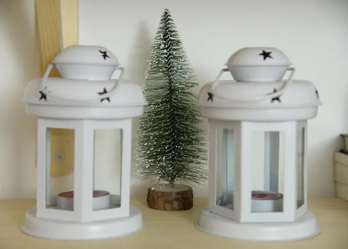 Pahulja 亚霍里纳