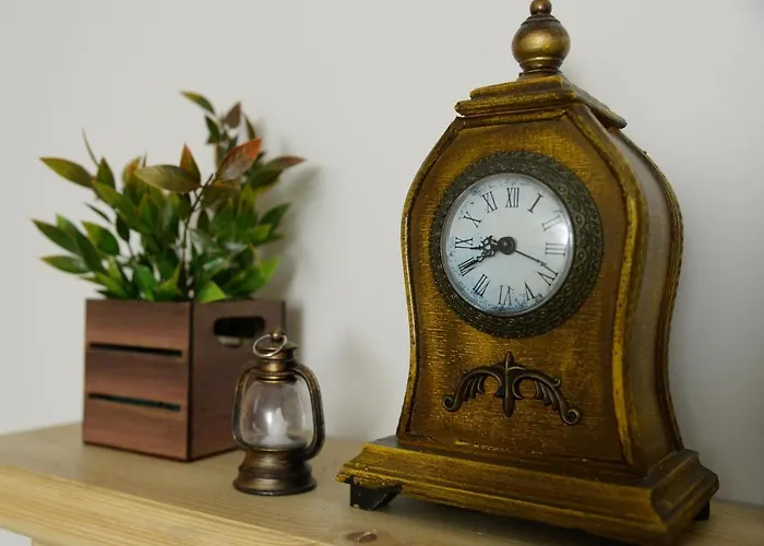 Pahulja * 亚霍里纳