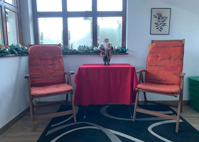 Pahulja 亚霍里纳